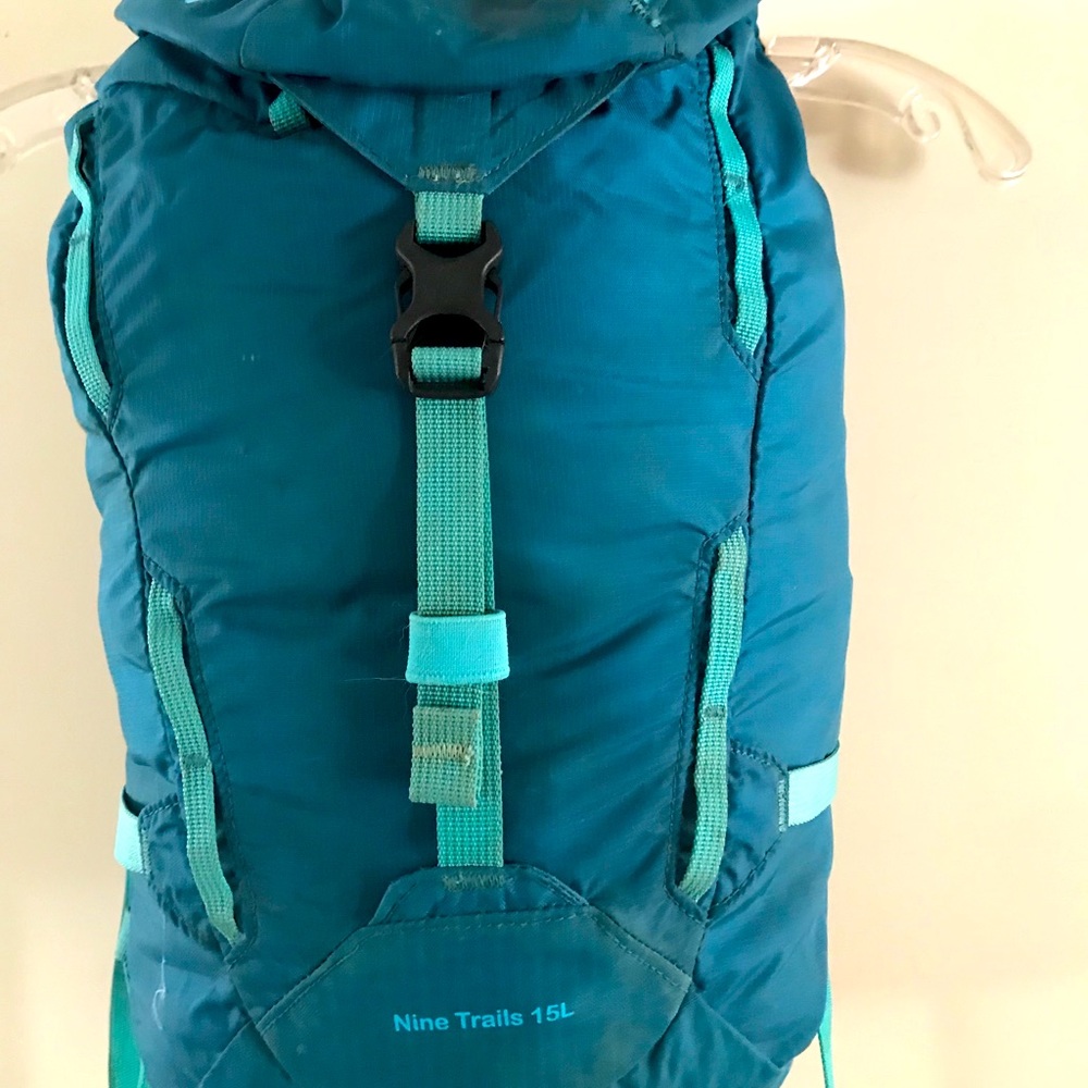 Patagonia Nine Trails 15L vest
